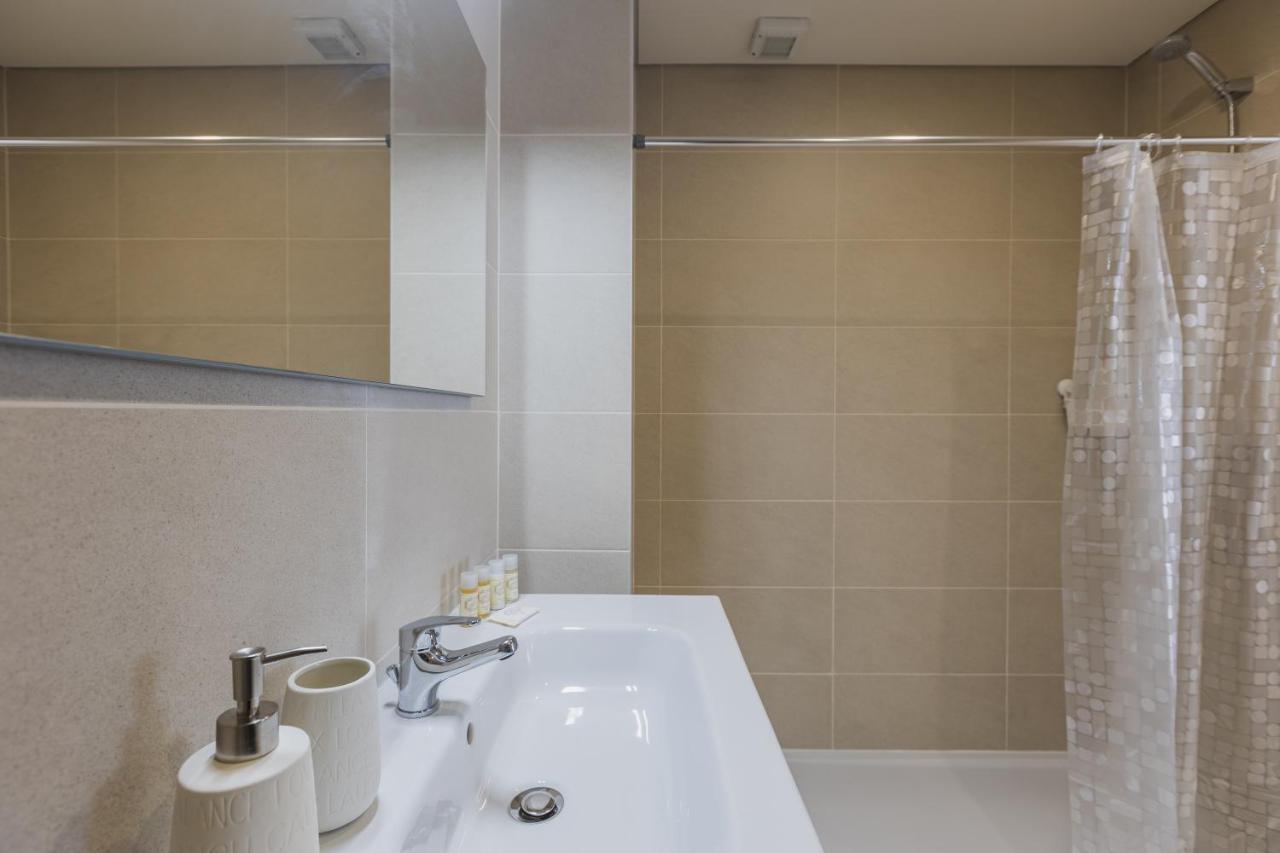 Paim XXI Azores Apartment ปอนตาเดลกาดา ภายนอก รูปภาพ